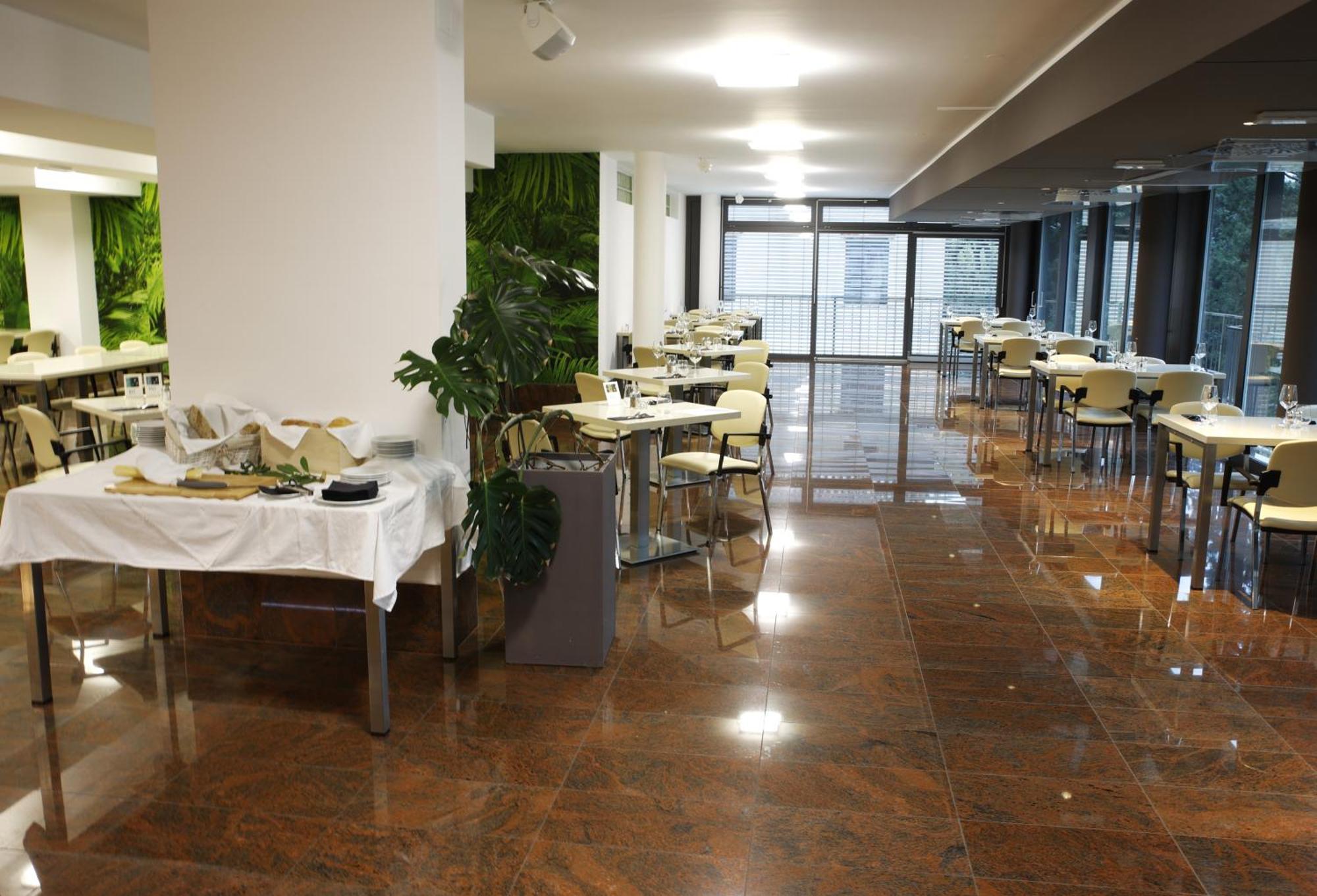 Floramare Health Resort Izola Extérieur photo